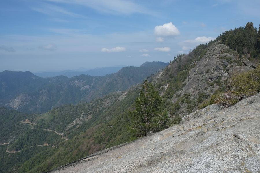 Sequoia-national-park-moro-rock (22) - The Desert Echo